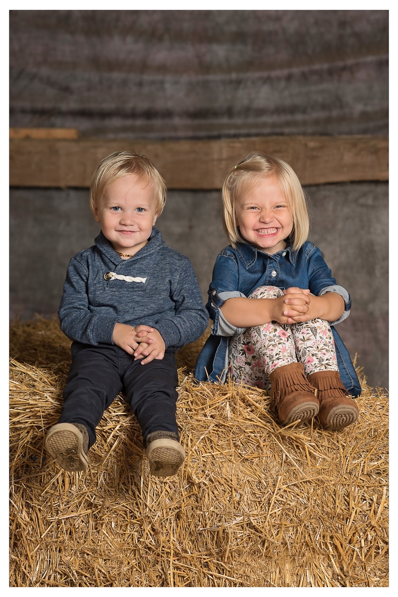 kids in a barn